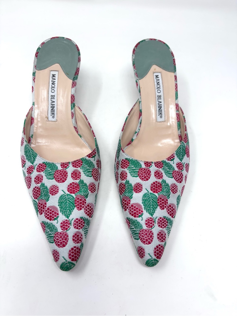 Manolo Blahnik Raspberry Mules Kitten Heel Vintage 90s Almond Toe size 39 - Picture 1 of 8
